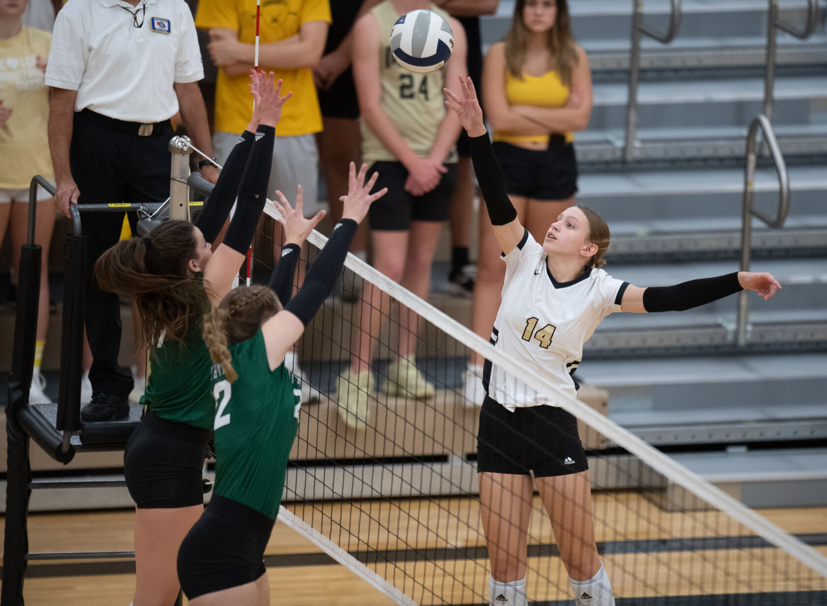 Lincoln Southwest vs. Lincoln Southeast, 9.20